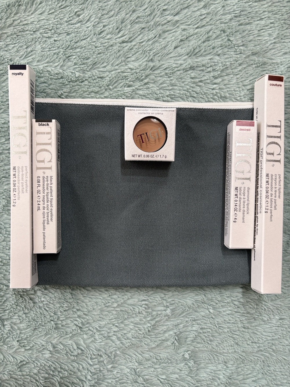 TIGI Makeup Bundle